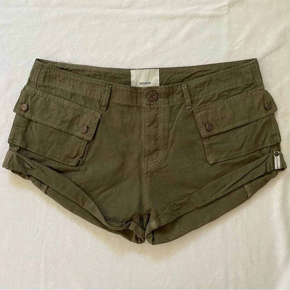 NWOT One Teaspoon Cadet Bandits Low Waist Denim Shorts Dark Khaki Army Green 33